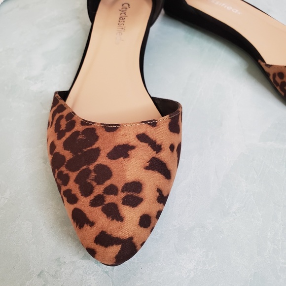 NEW Cheetah Pointed Toe Flats - Picture 4 of 7